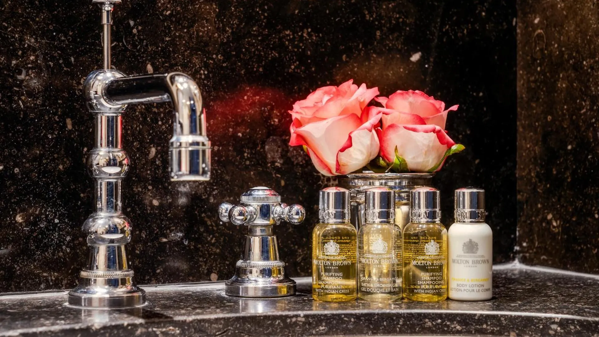 B&B Exclusive Guesthouse Bonifacius Μπριζ Βέλγιο
