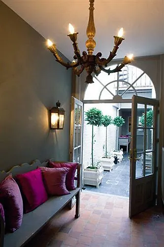 B&B Exclusive Guesthouse Bonifacius Μπριζ Βέλγιο